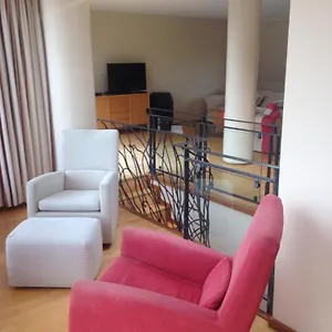Molesworthcourt Apartment
